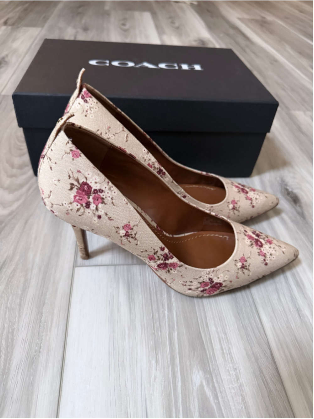 Coach Waverly 85 Floral Pumps Beechwood Multi Pointed Toe Heels Women 9 G372